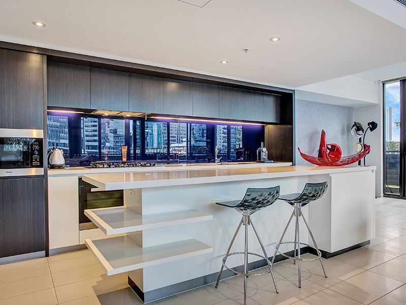 118 River Esplanade, Docklands VIC 3008, Image 1