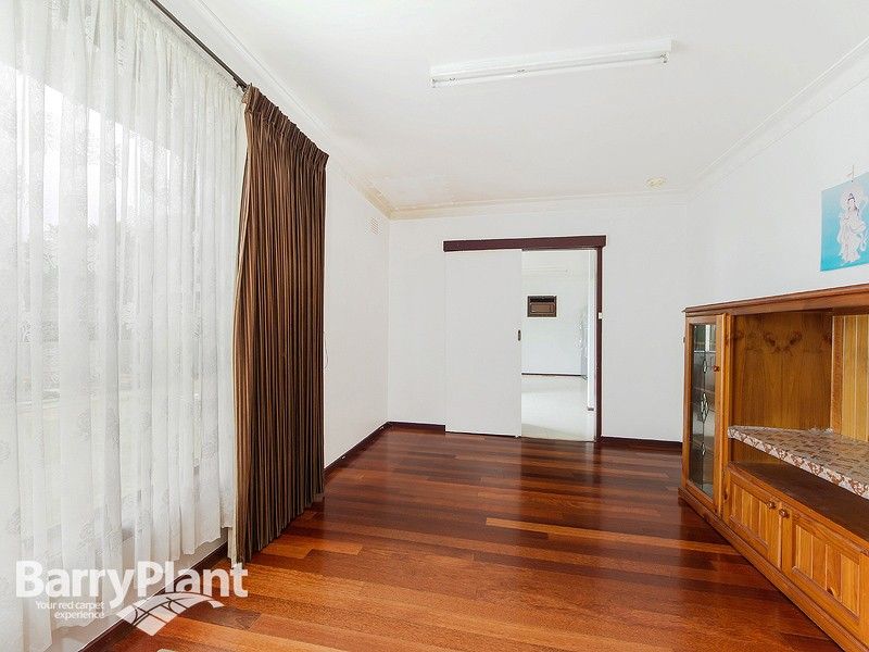 64 Appian Drive, Albanvale VIC 3021, Image 2