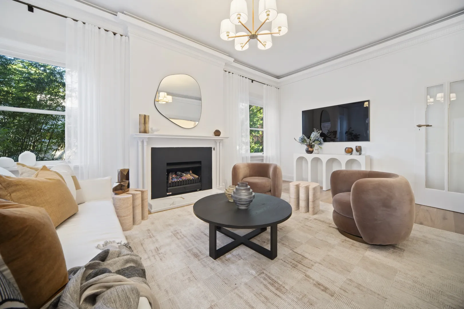 FULLY REFURBISHED, READY TO OCCUPY, Woollahra