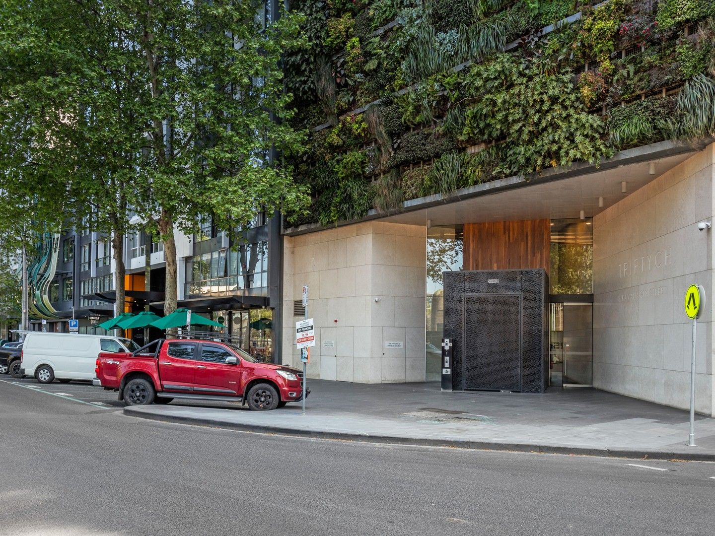 2 bedrooms Apartment / Unit / Flat in 603/8-10 Kavanagh Street SOUTHBANK VIC, 3006
