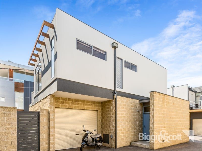 2 bedrooms Apartment / Unit / Flat in 10/8 Glass St RICHMOND VIC, 3121