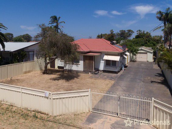 12 Abraham Street, Utakarra WA 6530, Image 0