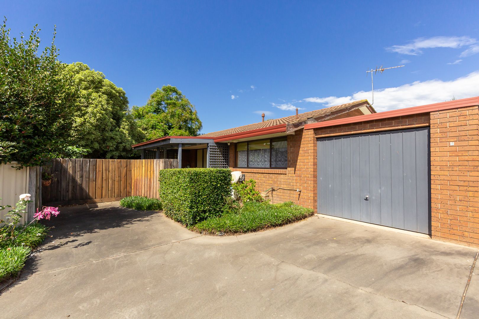 4/84 INGLIS Street, Sale VIC 3850, Image 1