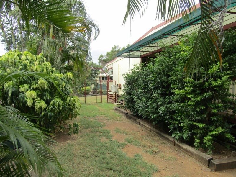 47 Taurus Street, Blackwater QLD 4717, Image 2