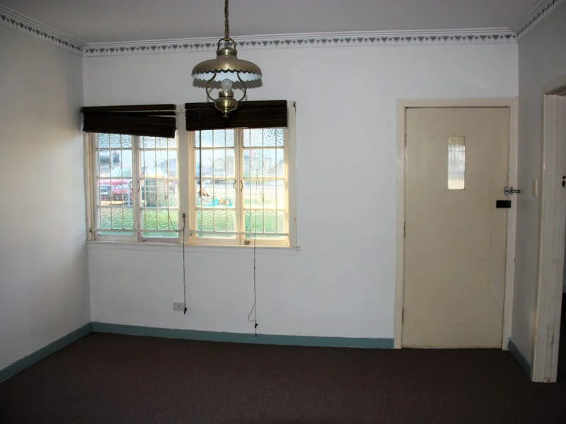 Additional image 4 of 6 Redarc Street, Fairfield QLD 4103