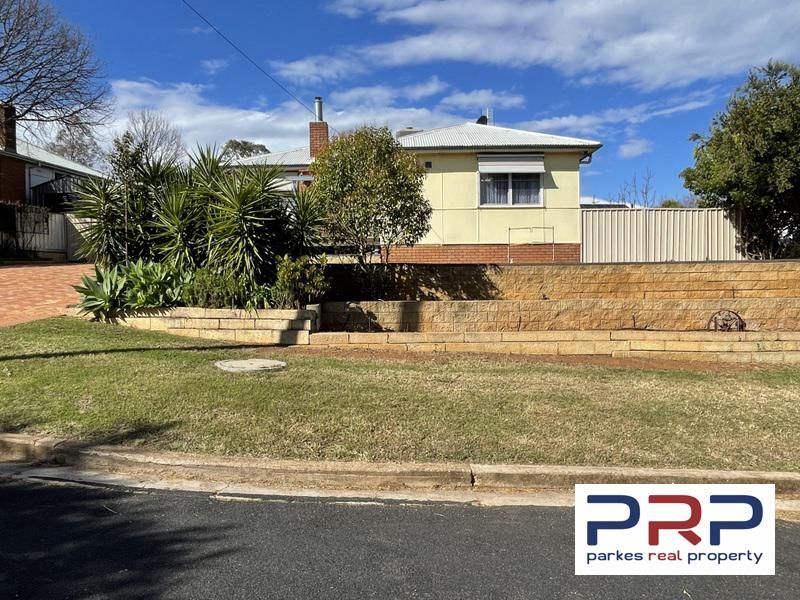 3 Charles Rigg Avenue, Parkes NSW 2870, Image 1