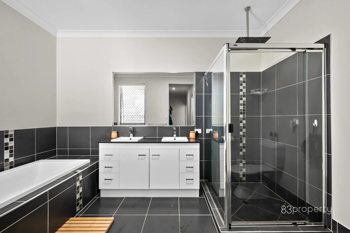 Additional image 14 of 125 Fairway Drive, Kensington Grove QLD 4341