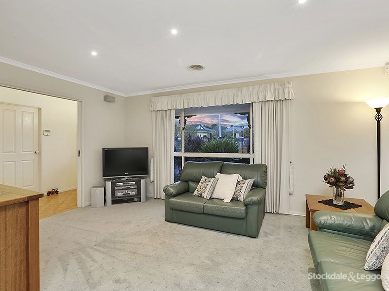 47 Mulquiney Cres, Highton VIC 3216, Image 2