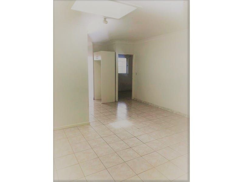 4 bedrooms Apartment / Unit / Flat in 12/226 The Boulevarde PUNCHBOWL NSW, 2196