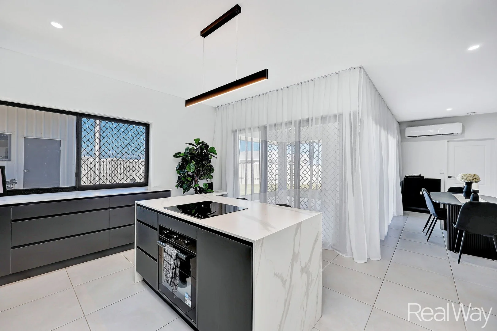 Additional image 18 of 1 Stapelton Avenue, Innes Park QLD 4670