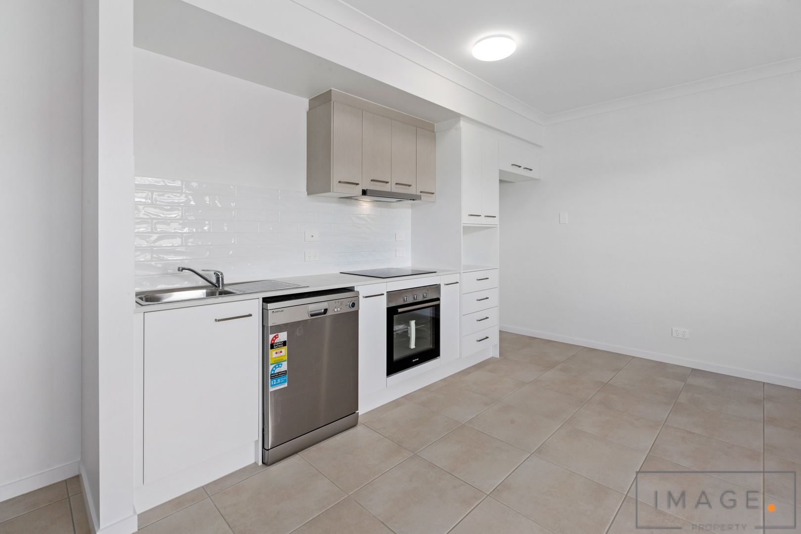 2/15 Rothbury St, Logan Reserve QLD 4133 Duplex For Rent Domain
