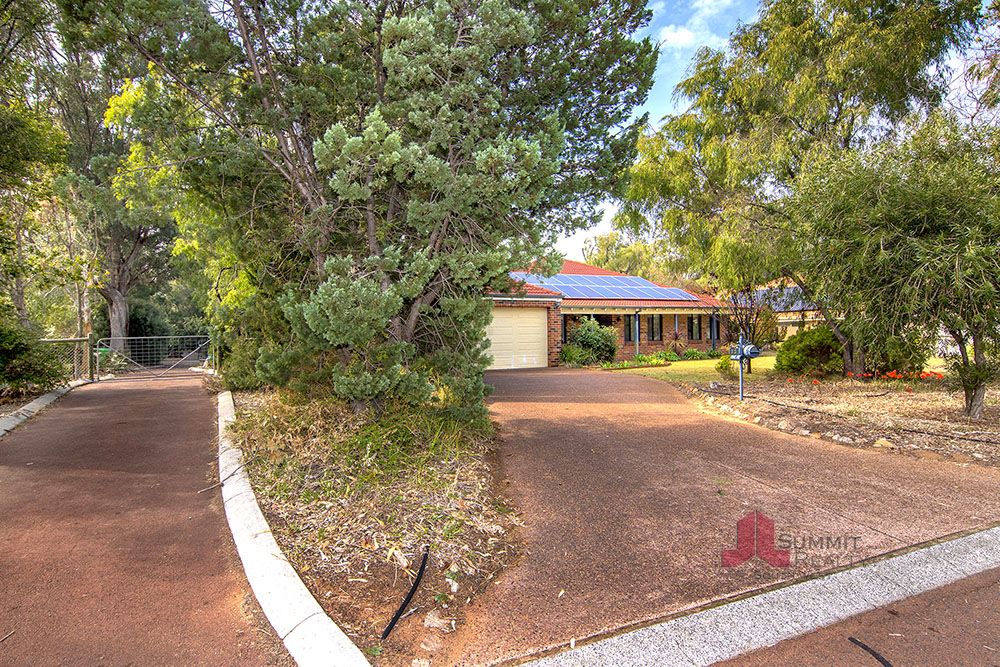 11 Piara Way, Dalyellup WA 6230, Image 1