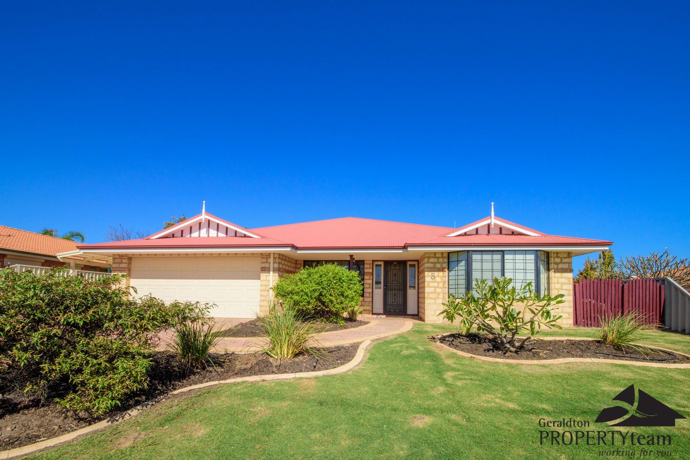 5 Shoalhaven Way, Drummond Cove WA 6532, Image 0