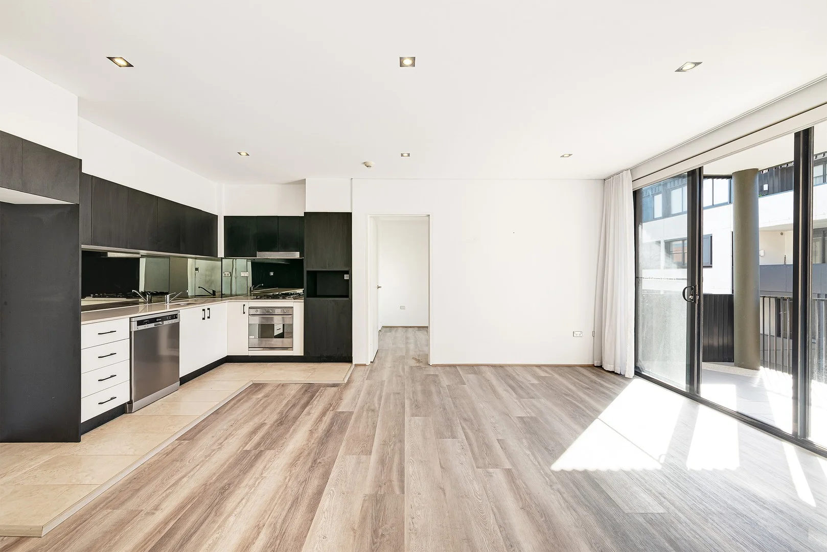 27/52-60 Renwick Street, Redfern NSW 2016