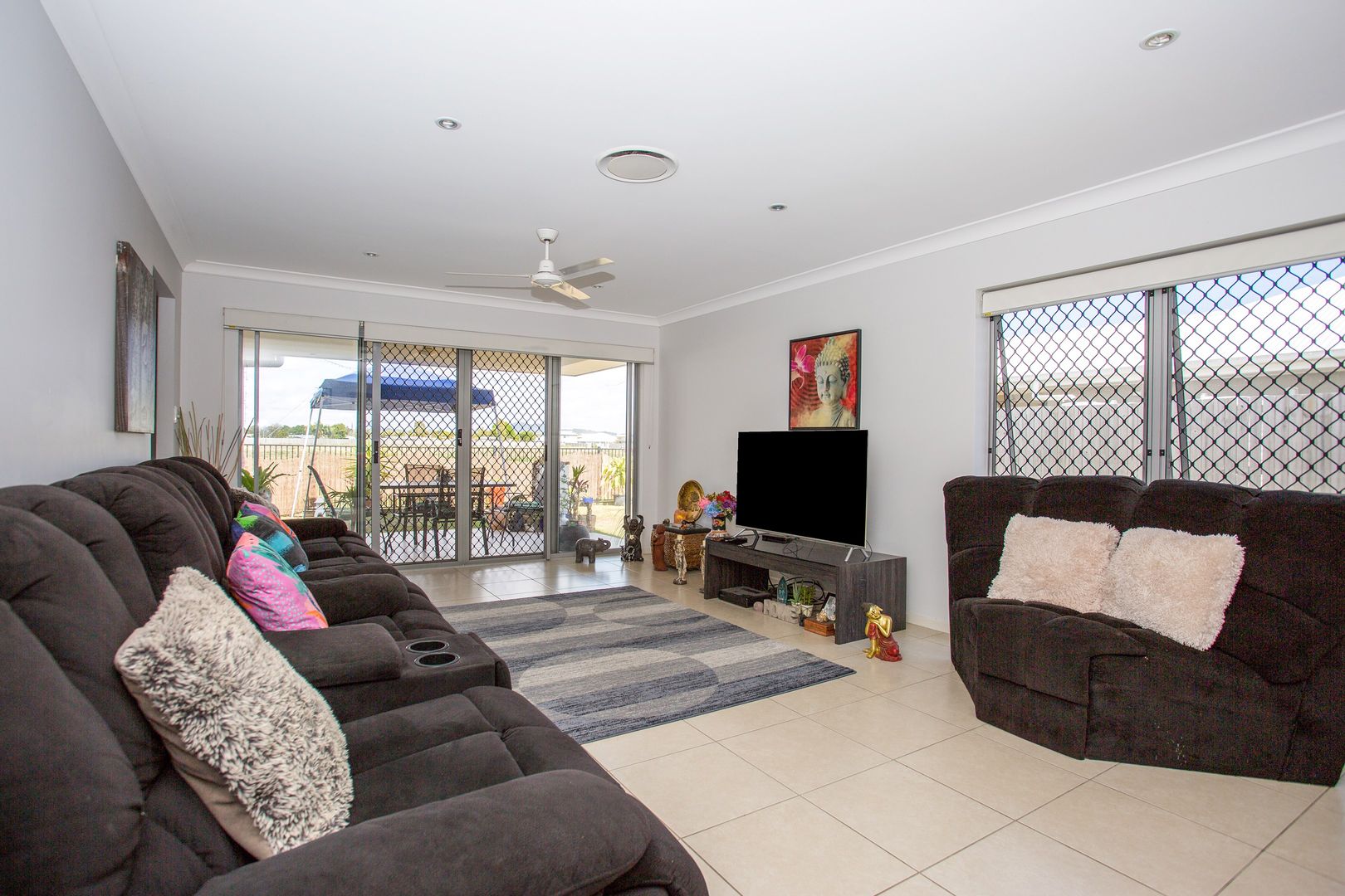 43 Westaway Crescent, Andergrove QLD 4740, Image 2