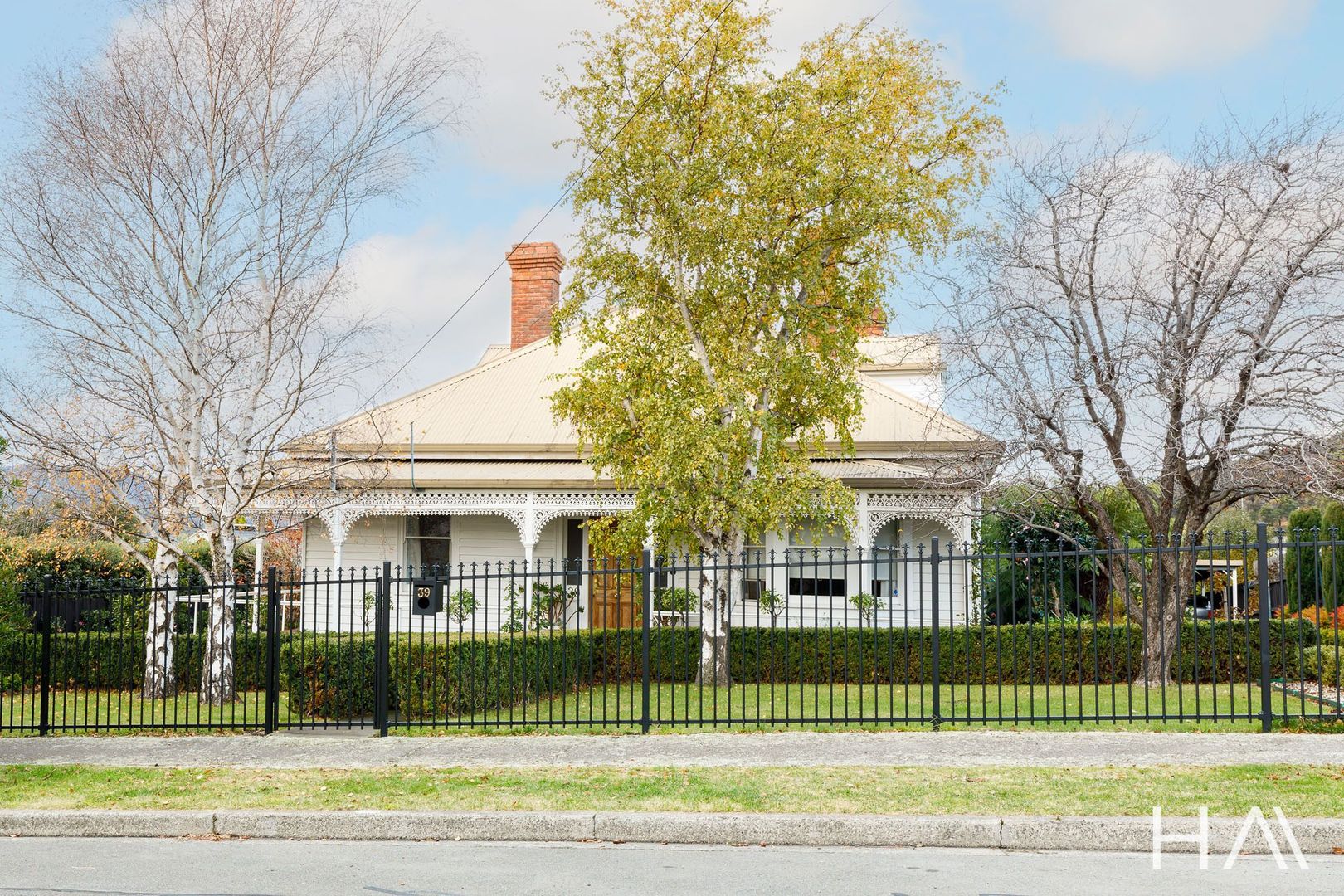 39 Bishop Street, New Town TAS 7008, Image 1