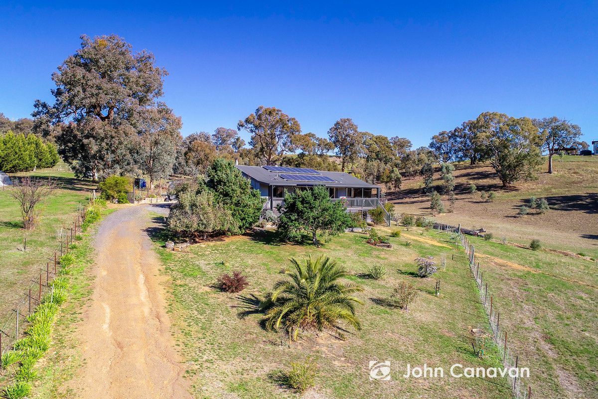 17 Cummins Road, Howes Creek VIC 3723, Image 1