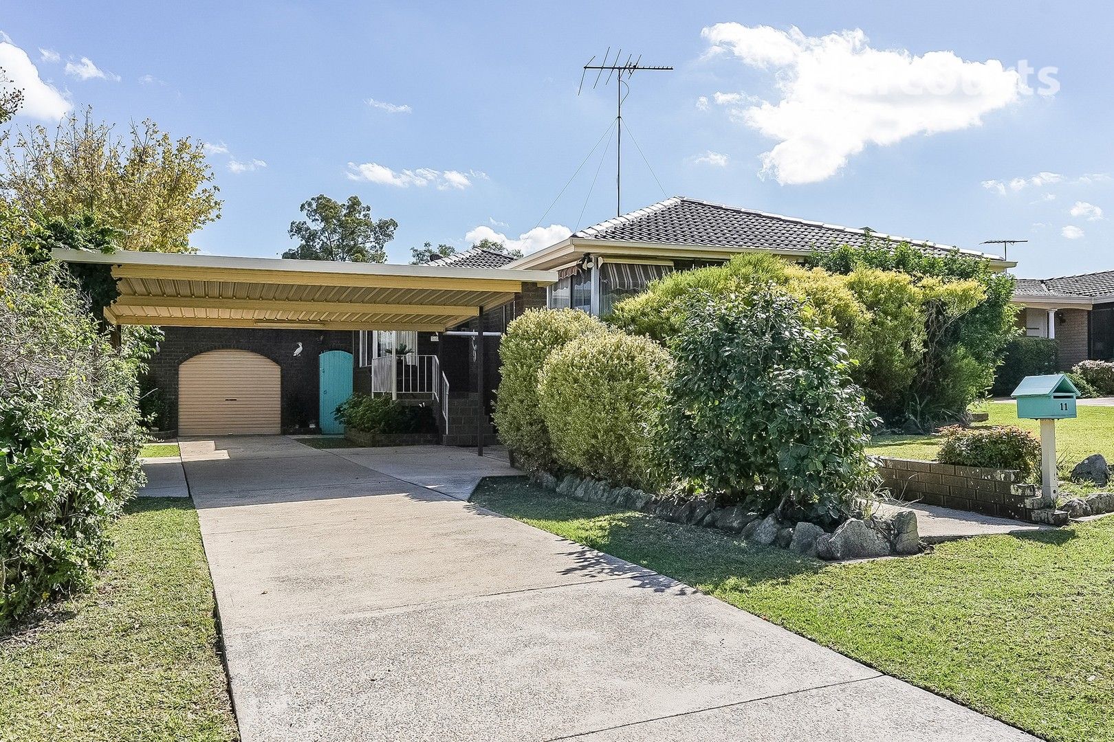 11 Nardango Road, Bradbury NSW 2560, Image 0