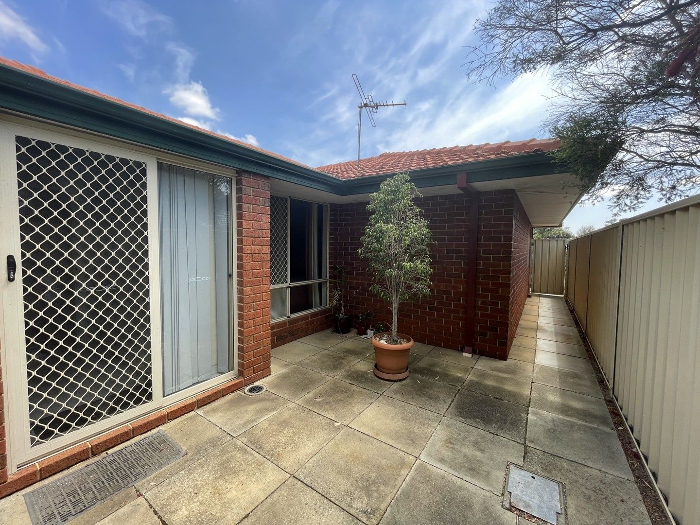 3/28 Tudor Avenue North, Shelley WA 6148 House For Rent Domain