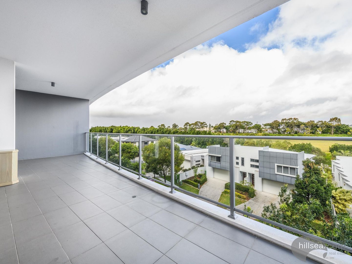 304/15 Compass Drive, Biggera Waters QLD 4216, Image 1