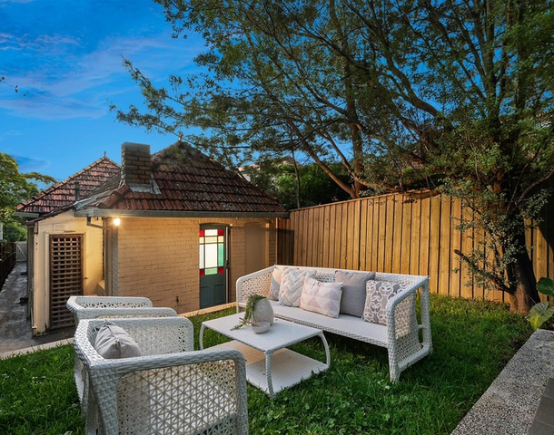 33 Sinclair Street, Wollstonecraft NSW 2065