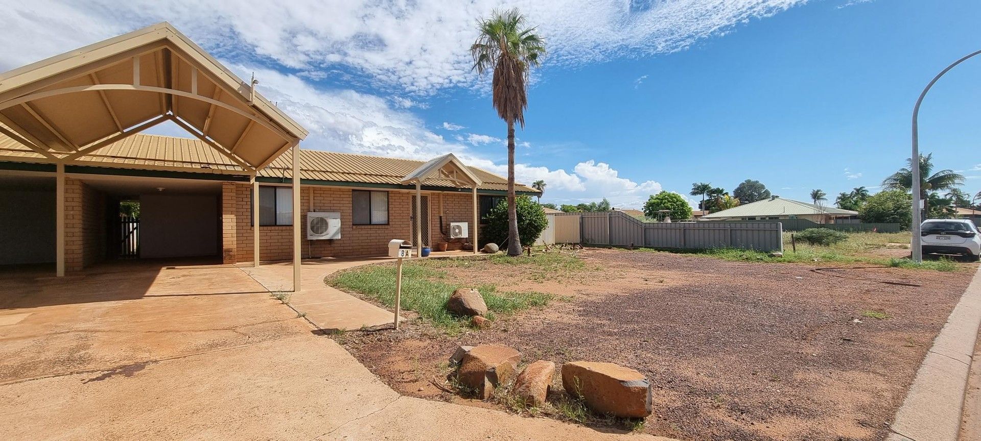 3 bedrooms House in 8A Goodwyn Close MILLARS WELL WA, 6714