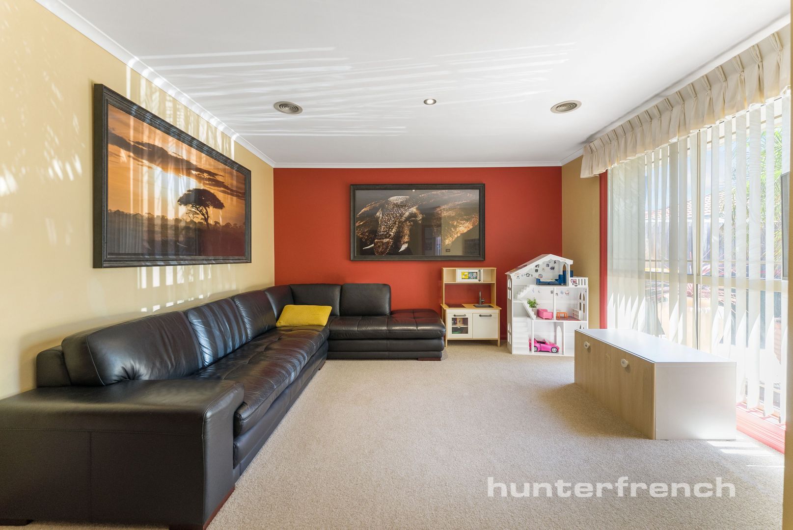 2/27 May Avenue, Altona Meadows VIC 3028, Image 1