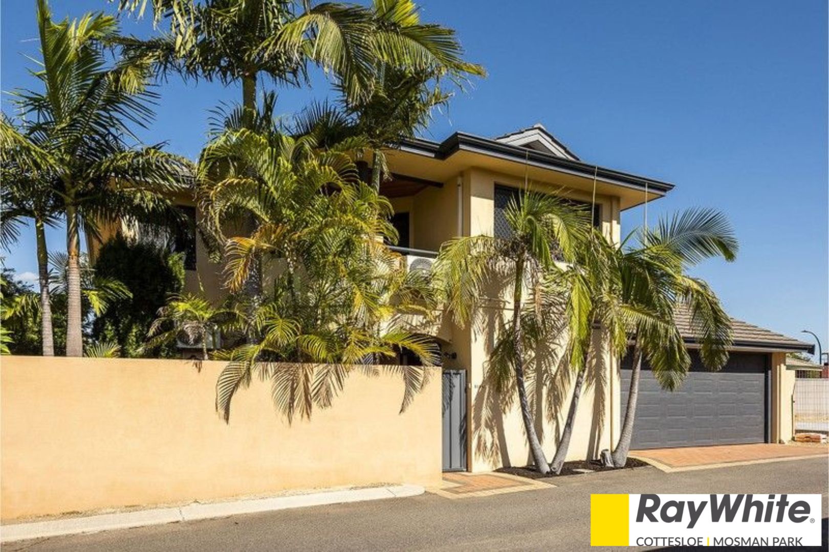 4 bedrooms House in 110C Salvado Road WEMBLEY WA, 6014