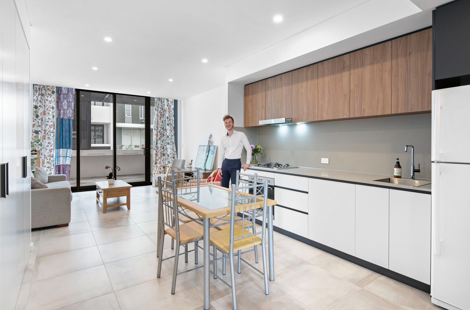 2 bedrooms Apartment / Unit / Flat in 205/3 Ralph Street ALEXANDRIA NSW, 2015