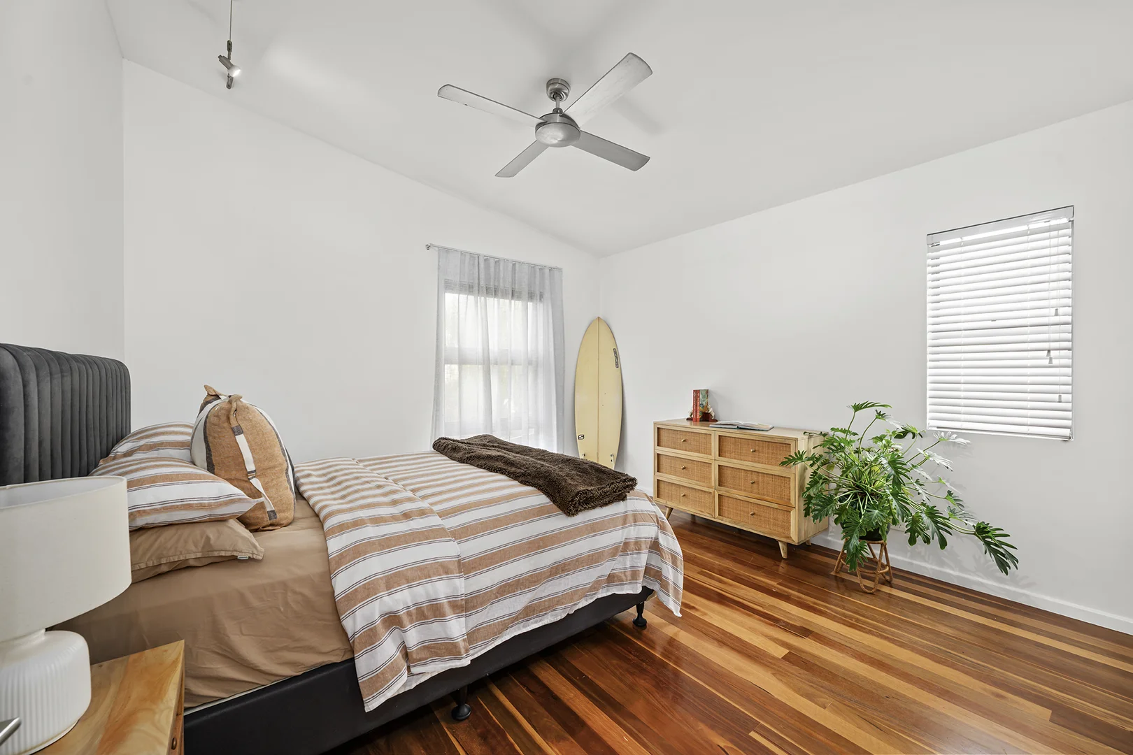 Additional image 22 of 35 Alfred Street, Mermaid Beach QLD 4218