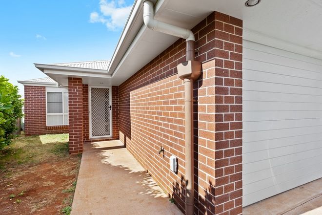 Picture of 1/10 Chainey Court, GLENVALE QLD 4350