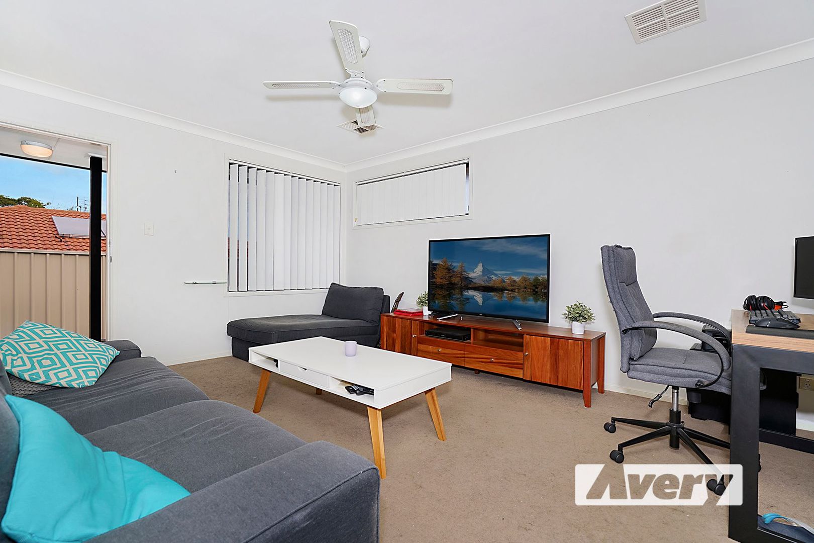 2/13A Close Street, Wallsend NSW 2287, Image 2