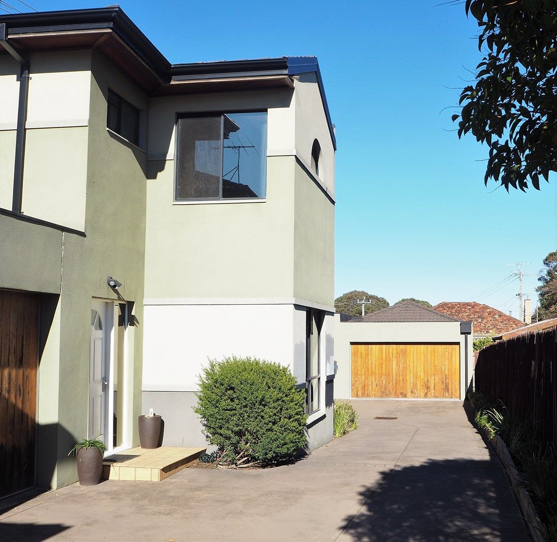 3 bedrooms Townhouse in 2/1 Furzer Street PRESTON VIC, 3072