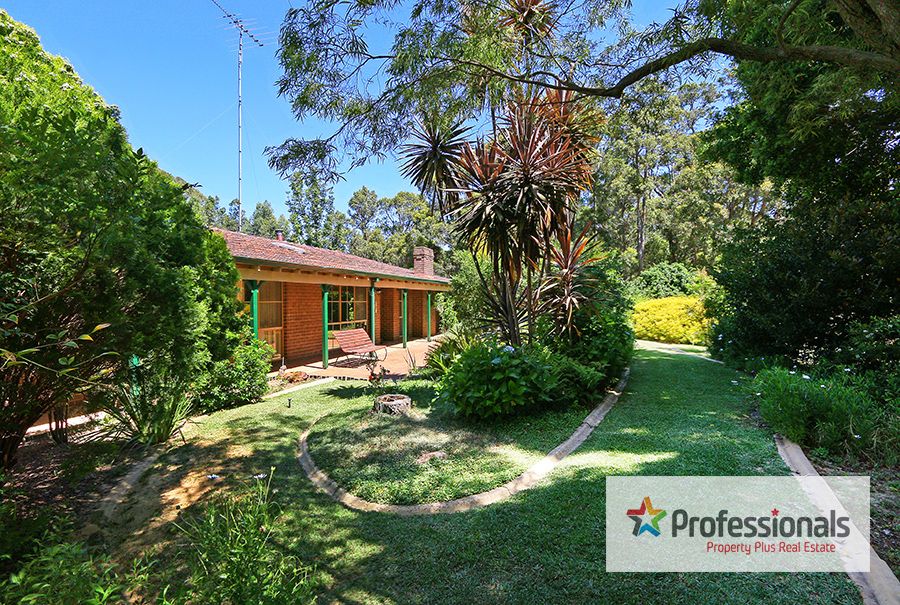 7 Brook Road, Jarrahdale WA 6124, Image 2