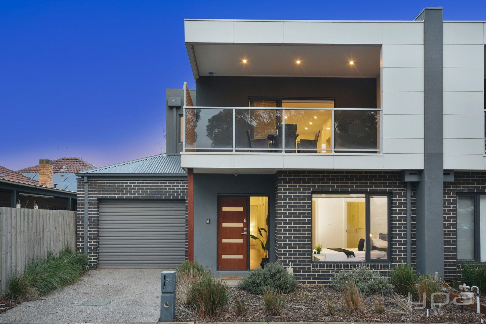 3 bedrooms Townhouse in 27 Mortimer Street WERRIBEE VIC, 3030