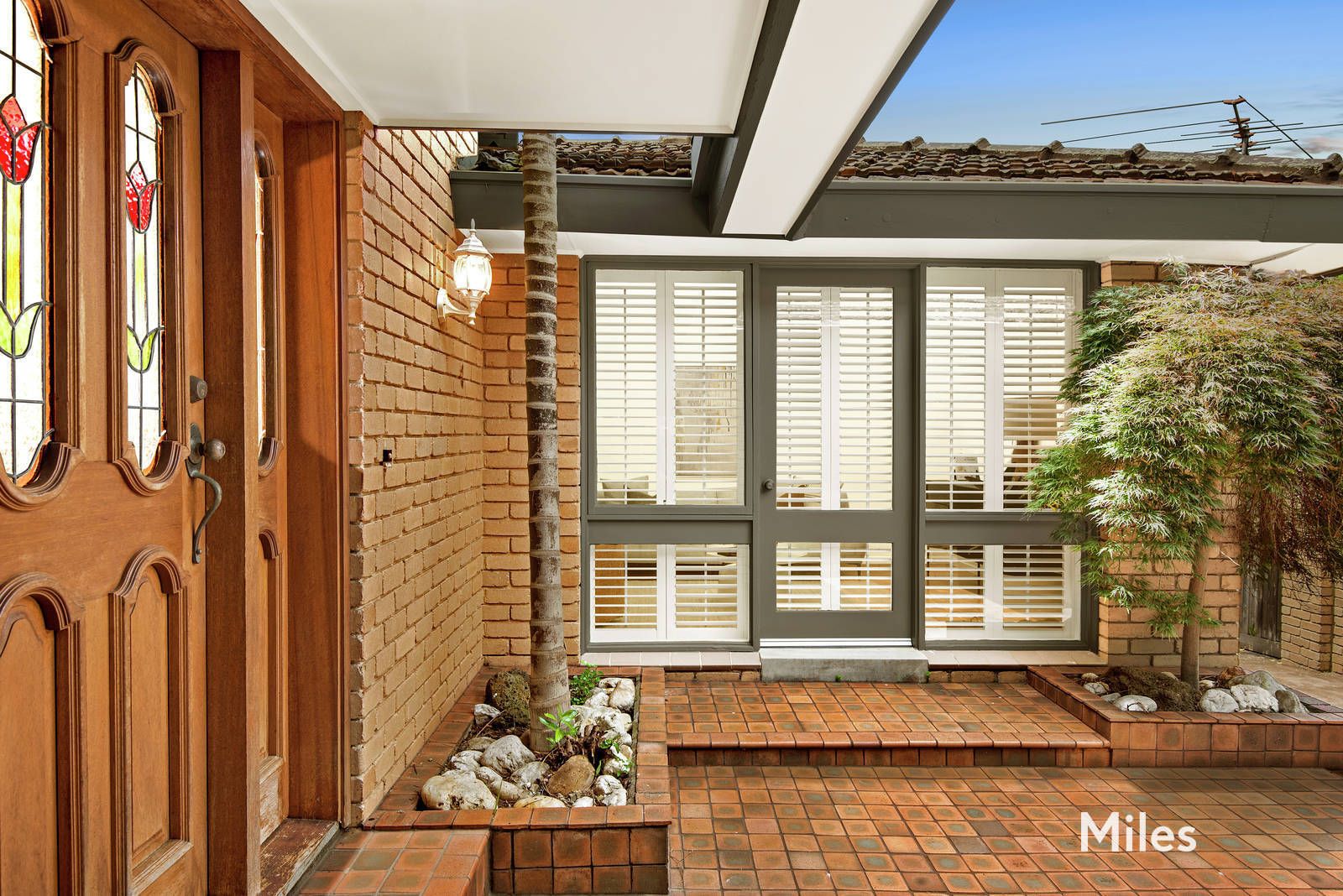 42 Winston Road, Viewbank VIC 3084, Image 1