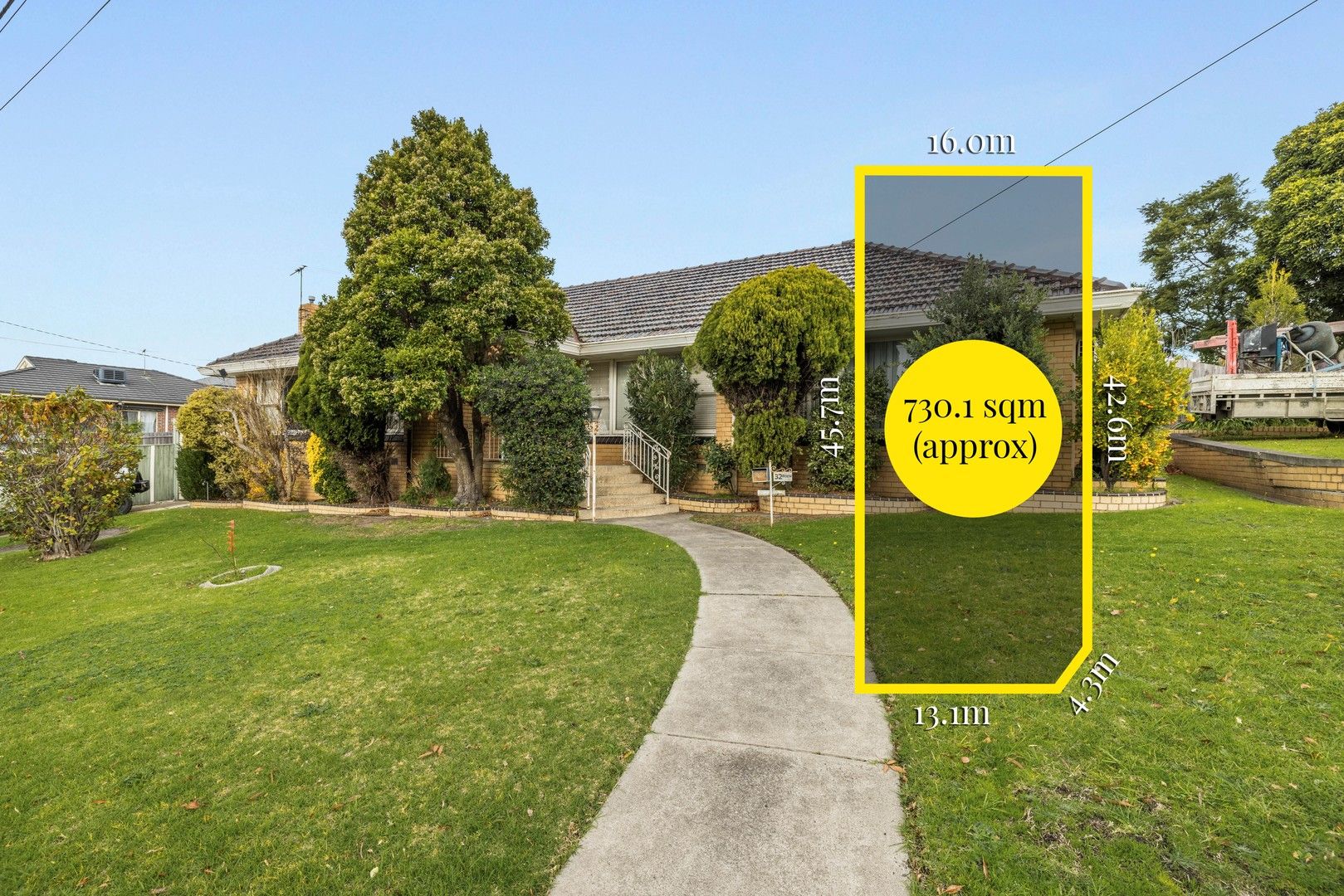 32 Roslyn Street, Strathmore VIC 3041 Domain