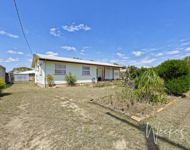 38 Dunn Road, Avenell Heights QLD 4670