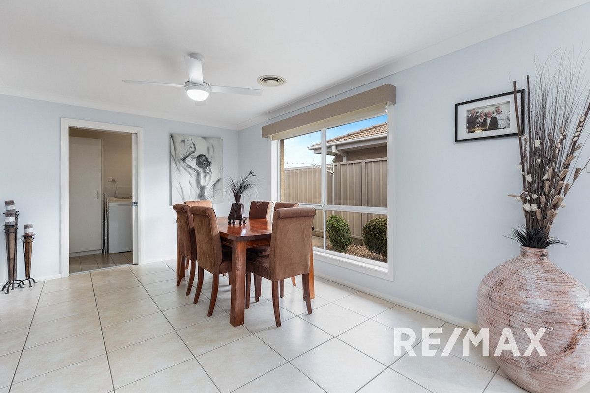 12 Warambee Street, Glenfield Park NSW 2650, Image 2