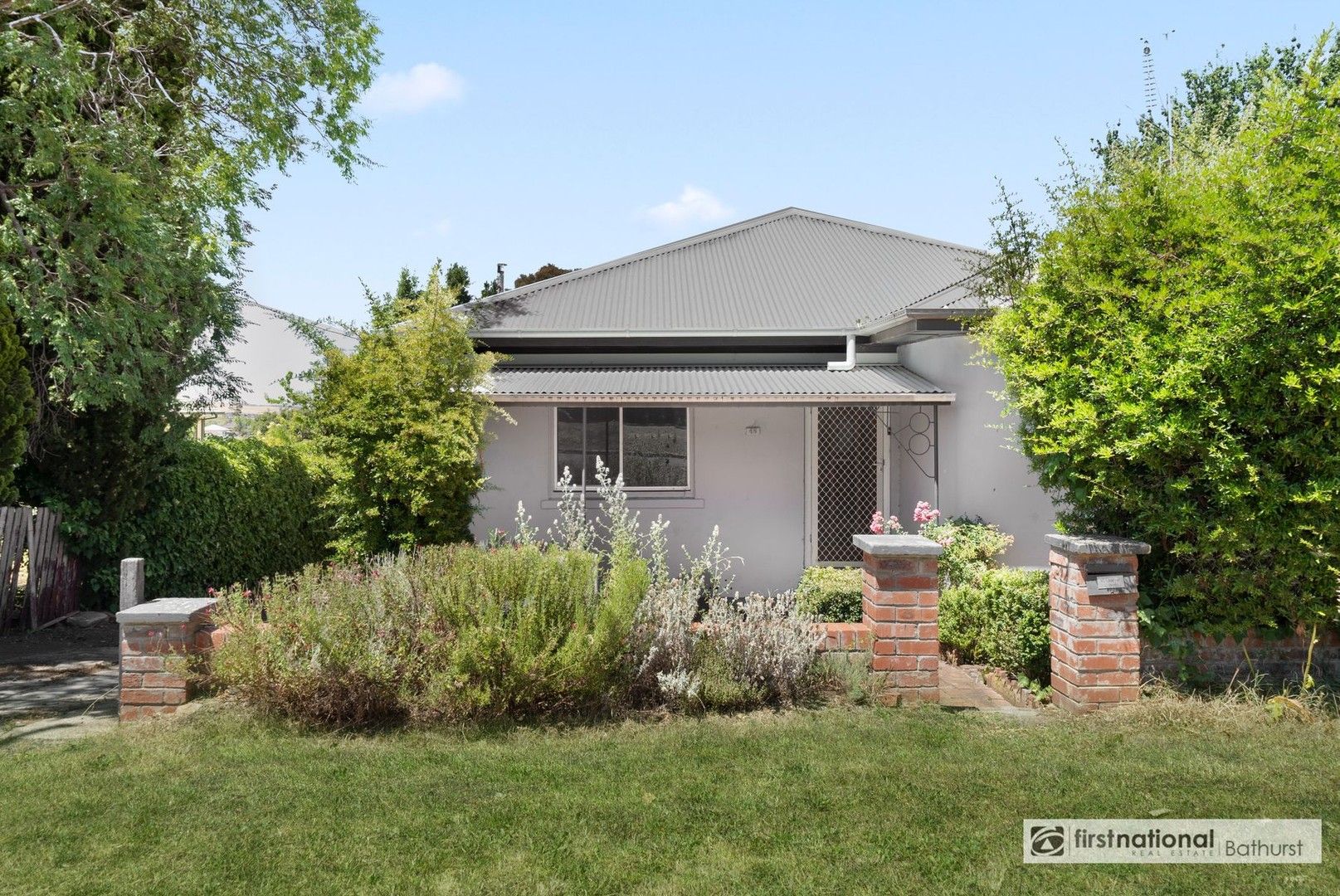 3 bedrooms House in 48 Rose Street SOUTH BATHURST NSW, 2795