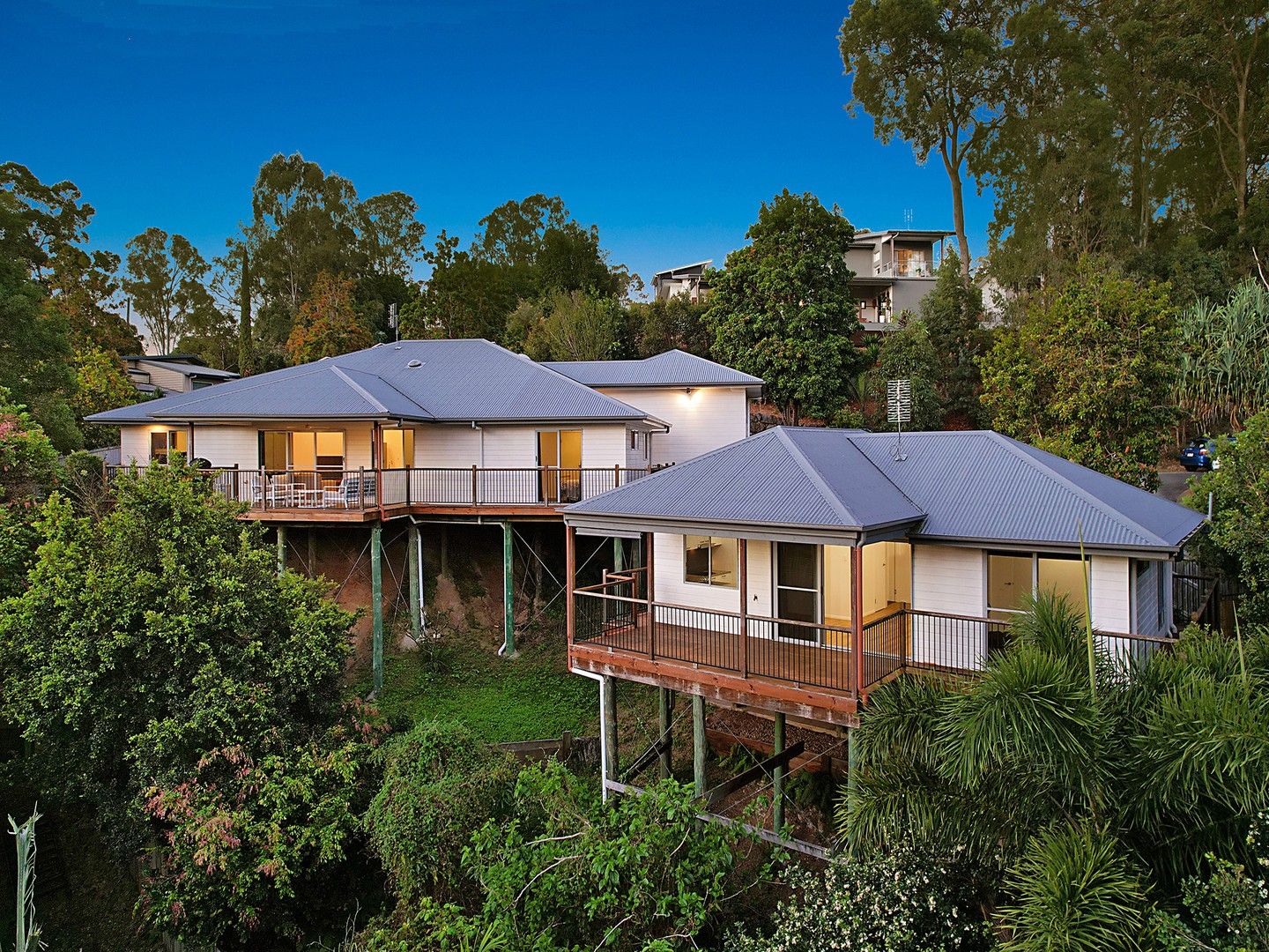 5 bedrooms House in 15 Cicada Close BUDERIM QLD, 4556