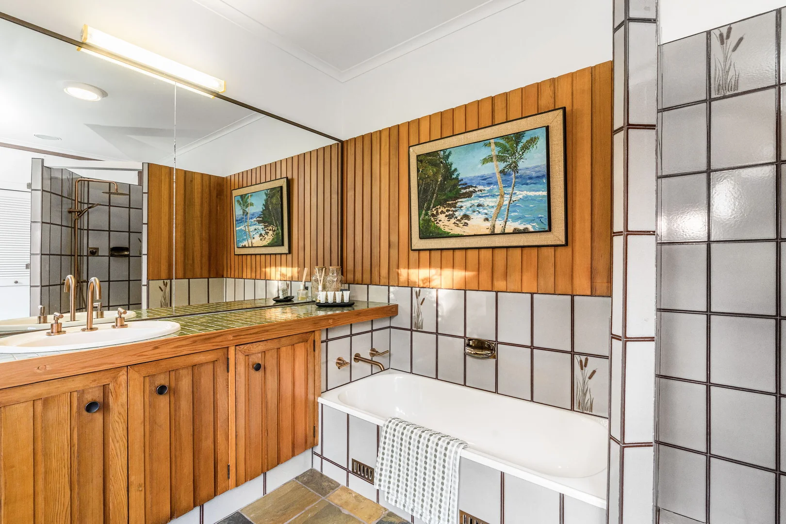 Additional image 20 of 4 Yackatoon Court, Ocean Shores NSW 2483