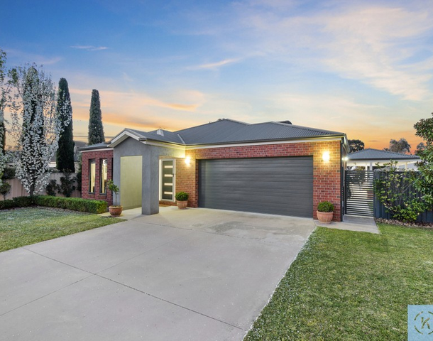 26 Nugget Fuller Drive, Tocumwal NSW 2714