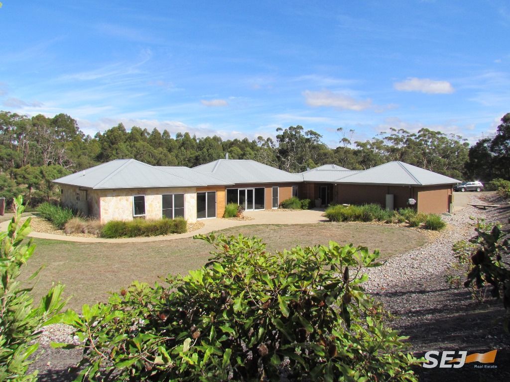 18 Hazelwood Ridge, Hazelwood North VIC 3840, Image 1