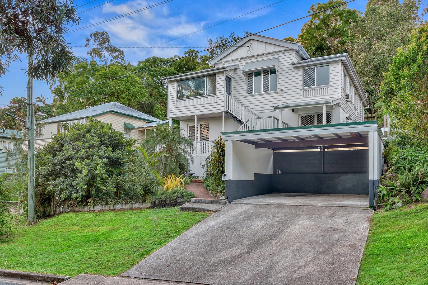 5 bedrooms House in 51 Bent Street TOOWONG QLD, 4066