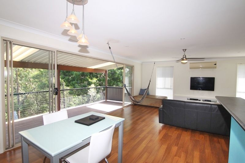 30 Padauk Drive, Nerang QLD 4211, Image 2