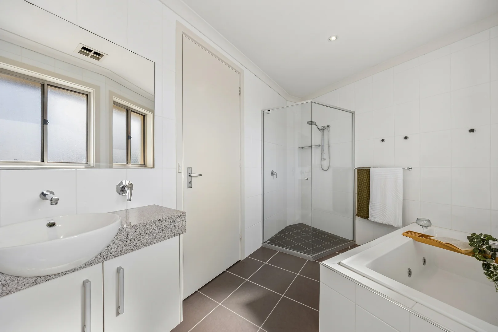 Additional image 13 of 57 Katoomba Street, Harrison ACT 2914