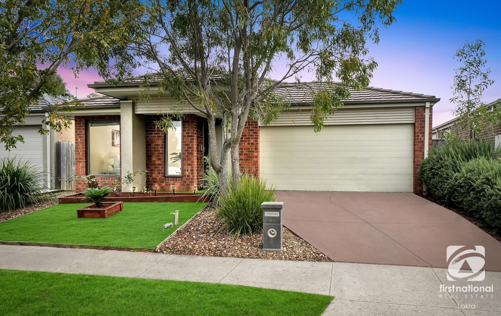 4 bedrooms House in 18 Cape Parade POINT COOK VIC, 3030