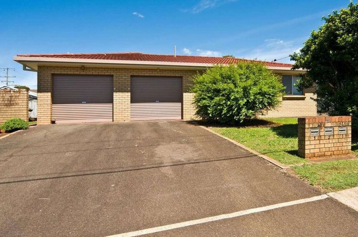 2 bedrooms Apartment / Unit / Flat in 2/381 West Street HARRISTOWN QLD, 4350