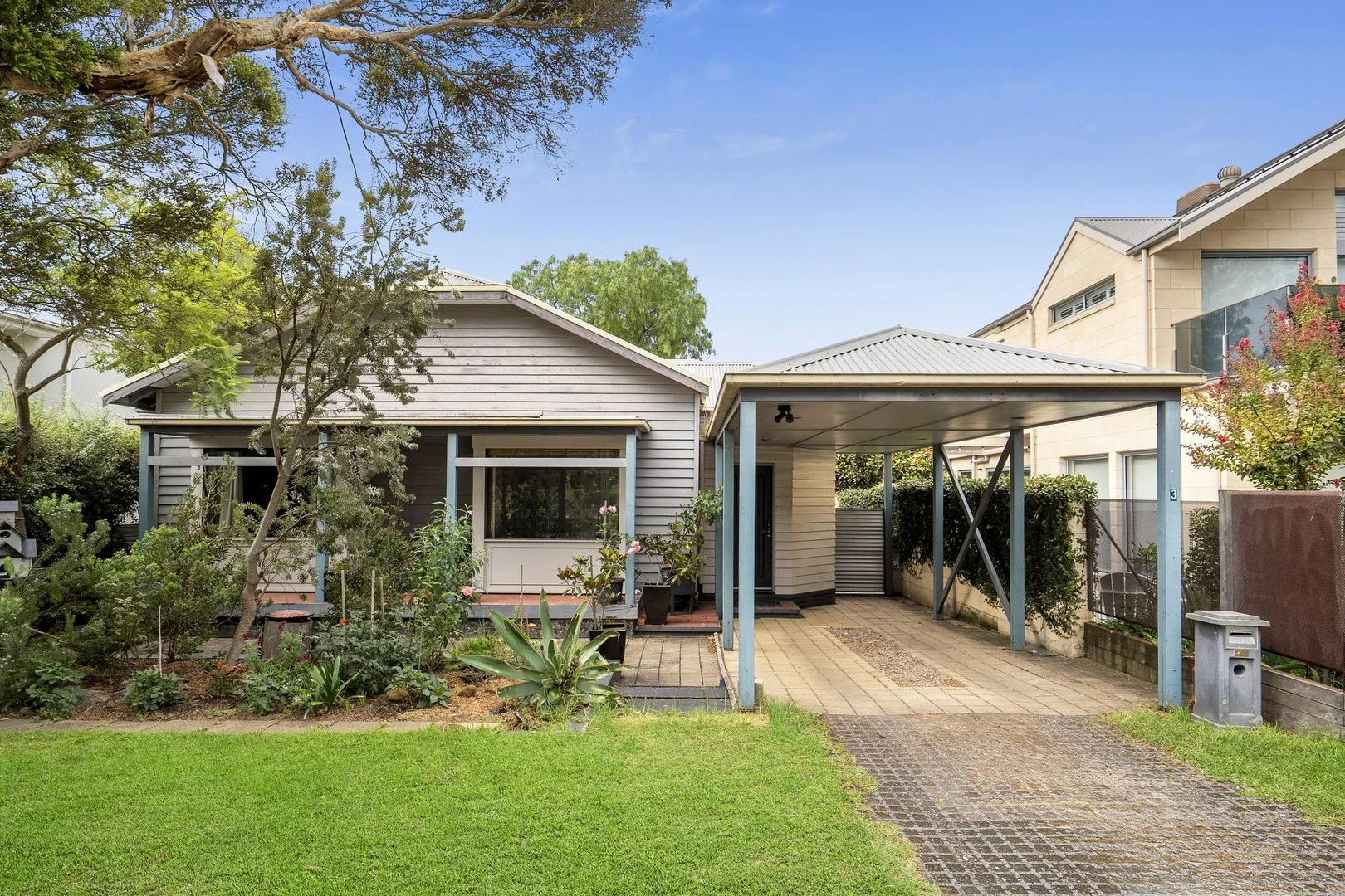 3 Glen Avenue, East Geelong VIC 3219